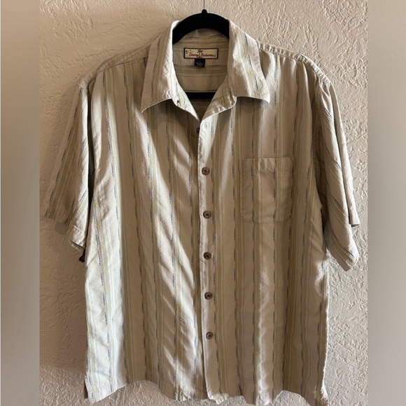 Tommy Bahama 100% silk khaki with blue and yellow stripes-short sleeve s… - Picture 2 of 6